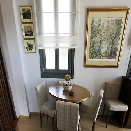 Maria Villa